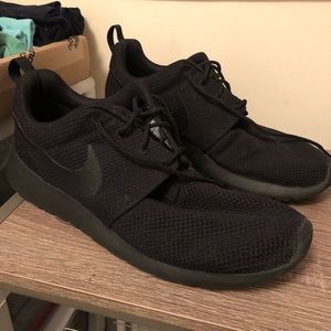 Nike Rosche One Men’s Sneaker